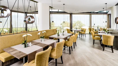 Wohlfühlen im luxuriösen Hotel in Tramin